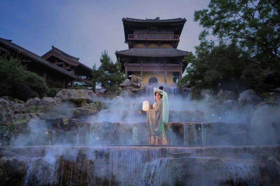 冷到哆嗦！漂流冰屋水城堡，夏日顶流体验大集合