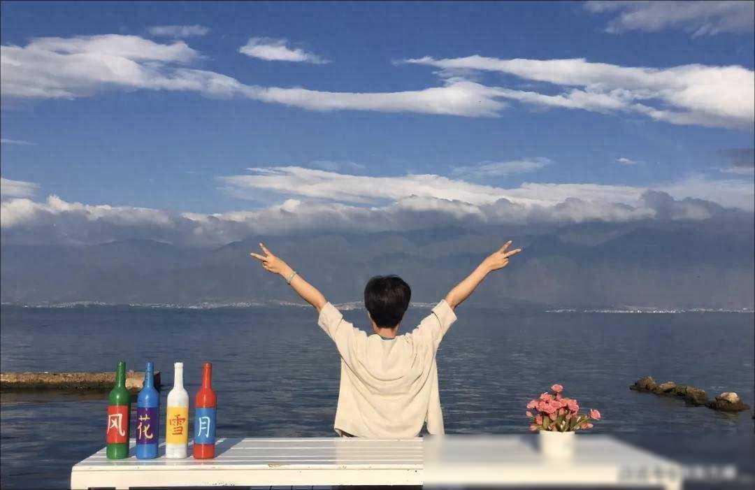“嫁汉看肩，娶妻看手”，老祖宗的识人术，太准了！看人不走眼看