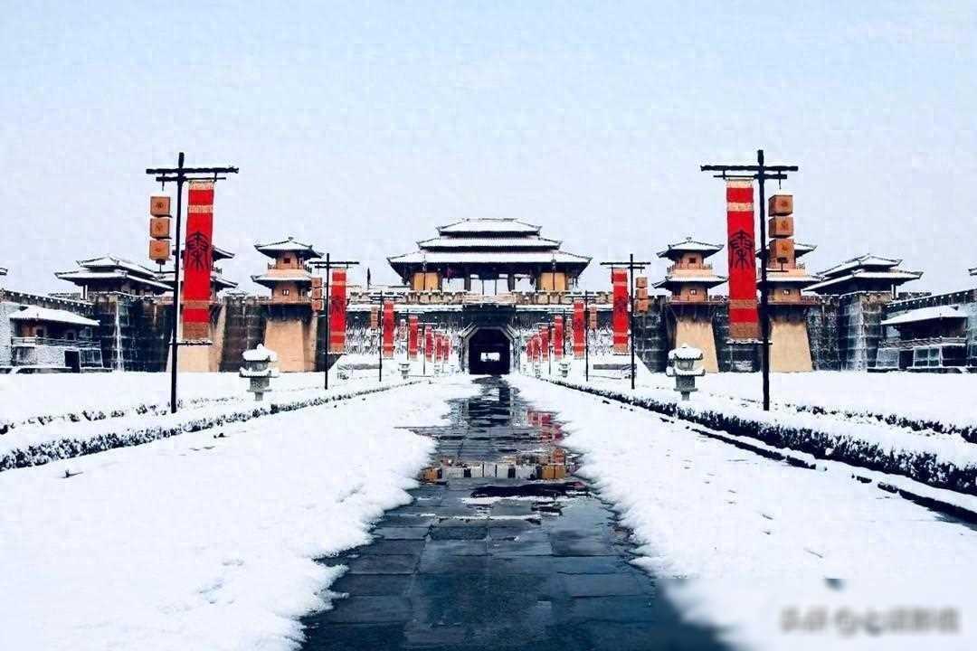 横店暴雪，这泼天的“美貌”就看谁能接住了