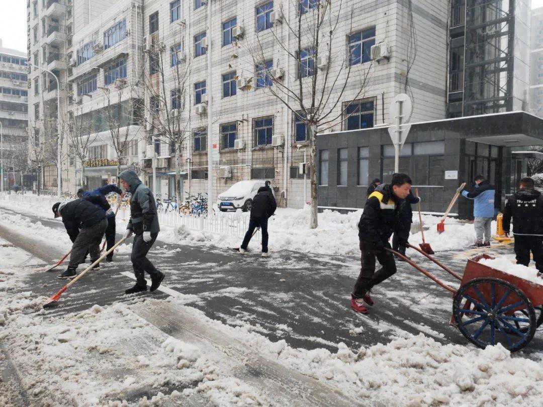 武汉过去十年大雪天气仅有6天，武汉气象台：未来3天全市冰冻天气持续，8日起天气好转