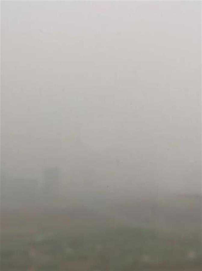 空气指数优良，天空满是雾霾？成都环境部门称是“烟雨天”