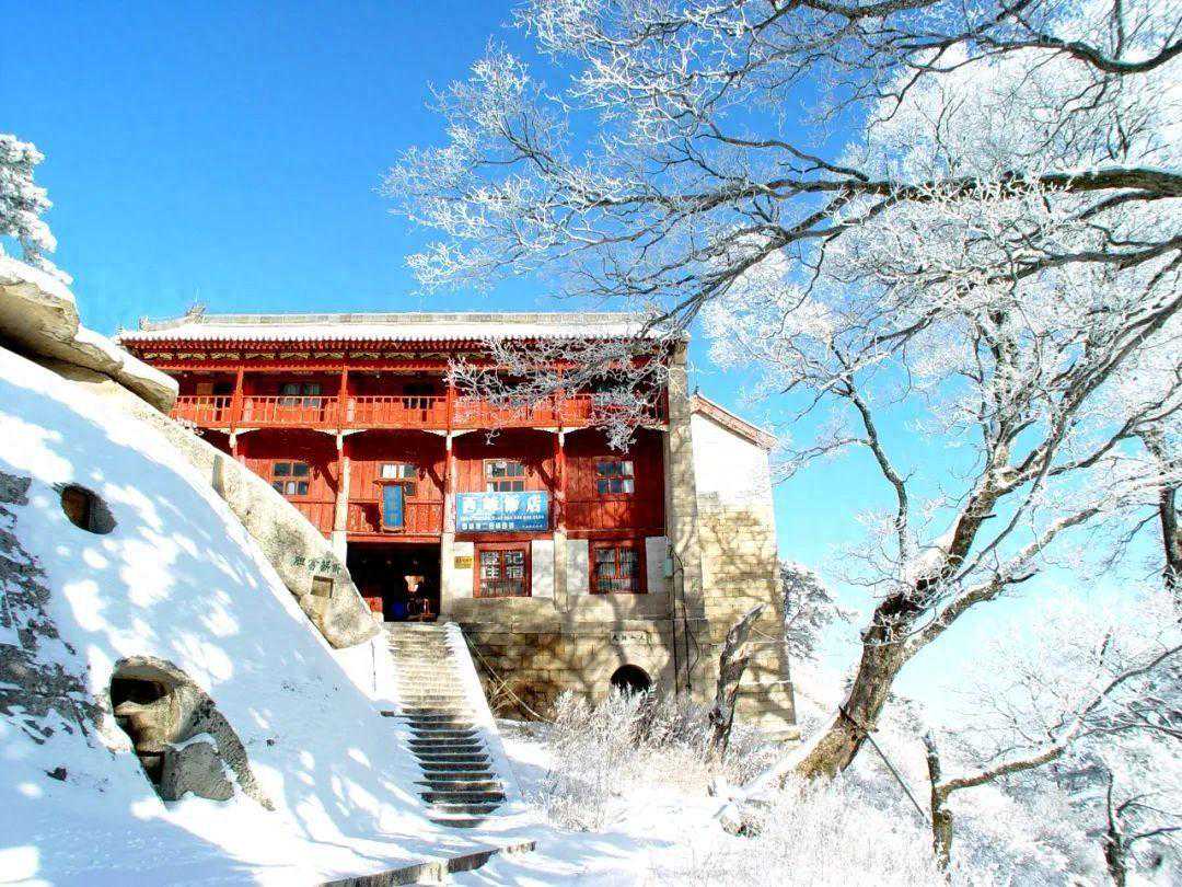 受大范围降雪及冰冻天气影响，华山景区2月21日起闭园