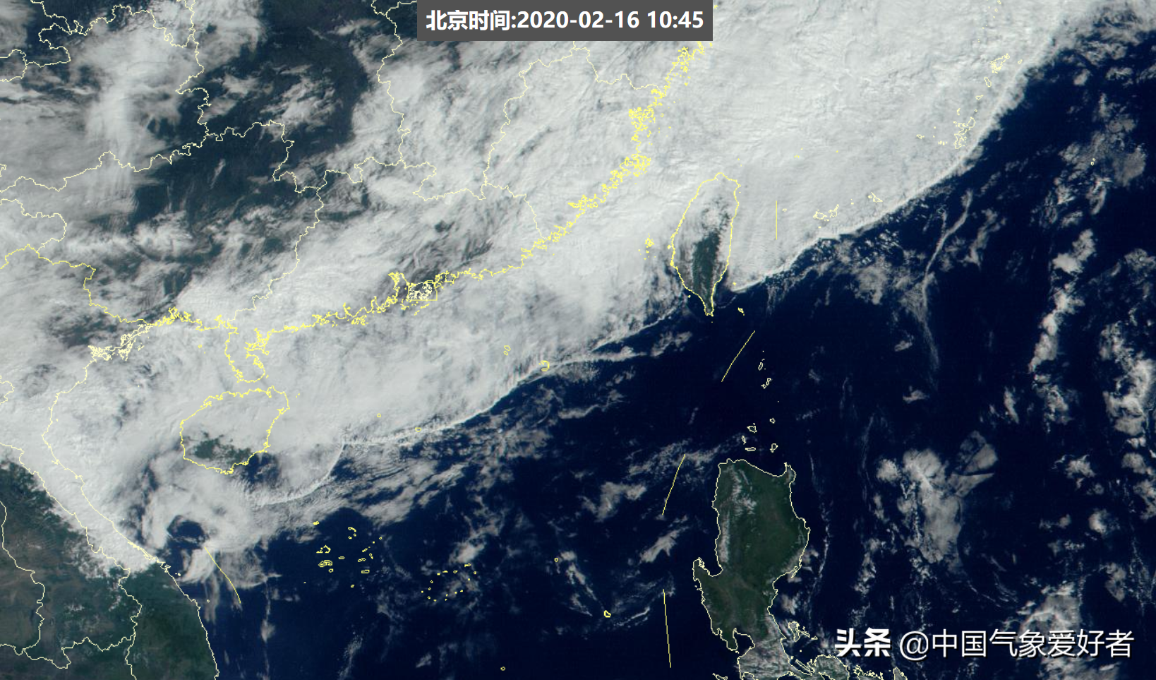 台湾附近突然出现“刀切云”，延绵几千里！分析：说明寒潮特别强