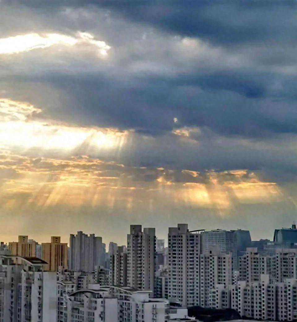 【天气】冷空气提前到！准备应对持续阴雨、低温天气……
