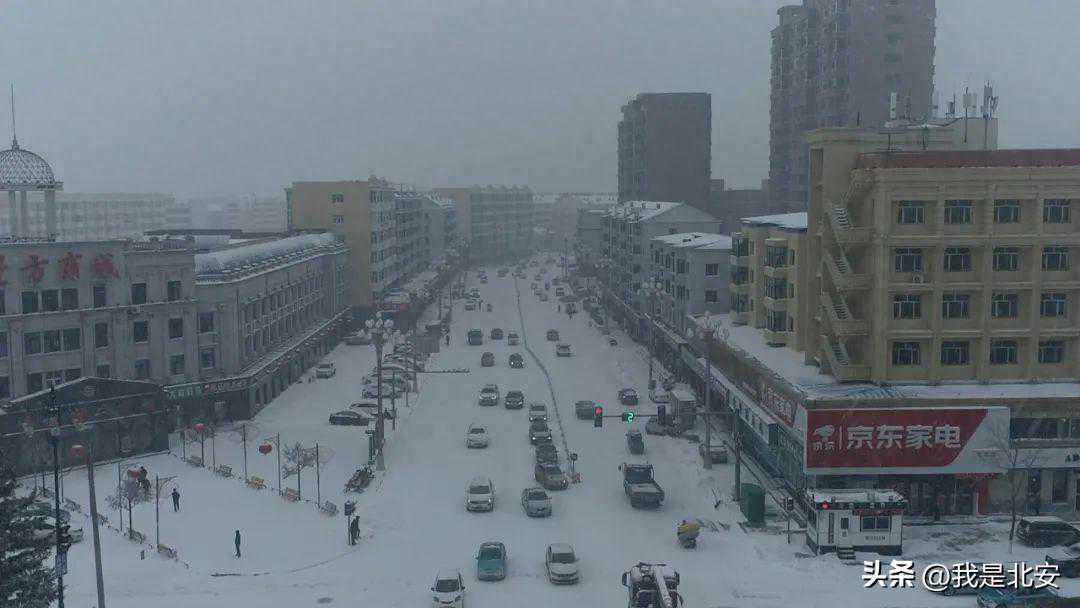 北安市迎来暴雪天气