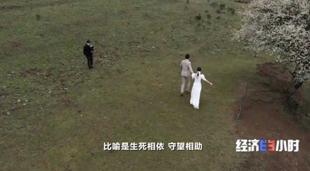 梦幻世界！新晋网红打卡点！这里的高原石林可随天气变色
