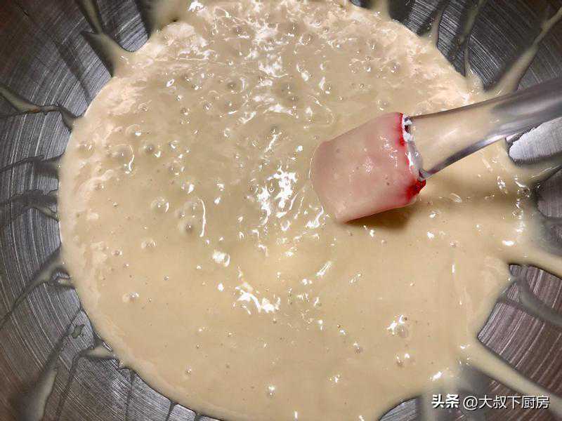 莓果马芬点心，天气转凉适合开烤箱，做法很简单，适合烘焙新手